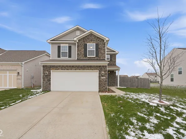 5774 Bluff View Ln, Whitestown, IN 46075
