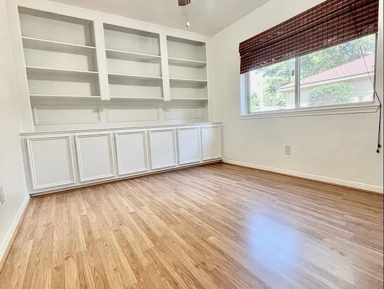 4115 Woodbridge Dr — Photo 15