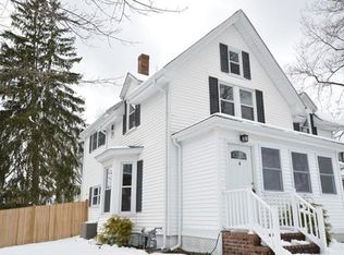 4 Vinald Rd, Medfield, MA 02052