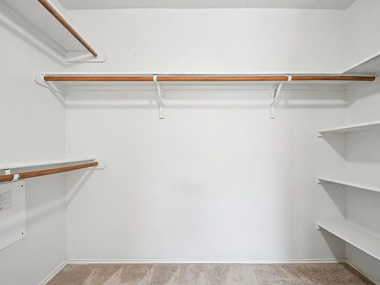 217 Killian Loop — Photo 21