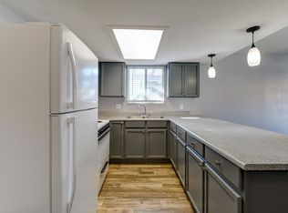 Arcadia Pointe Apartments, Las Vegas, NV 89119