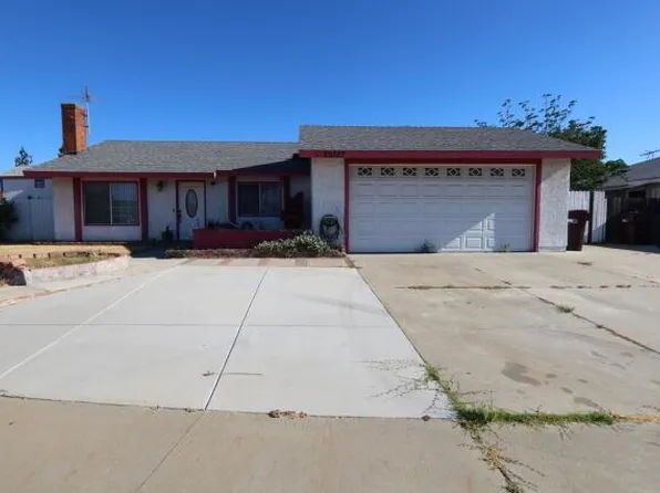 25327 Sugar Hill Rd, Moreno Valley, CA 92553