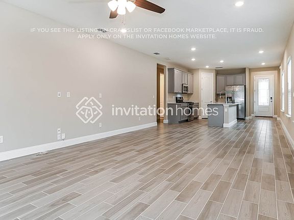 2nd image of 330 Sweet Oak Way