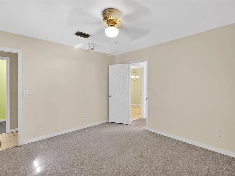 2065 Oak Beach Blvd — Photo 24