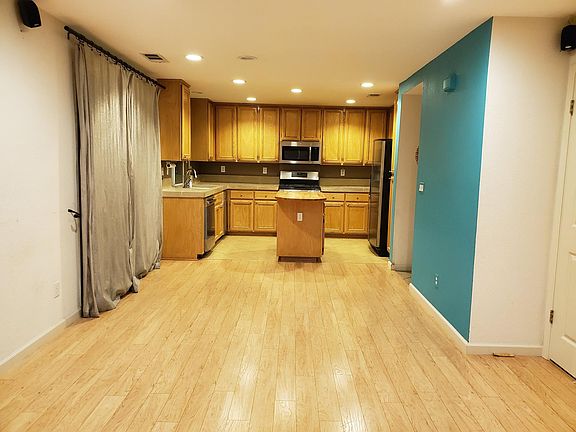 Well equipped kitchen with Gas Stove for easy cooking