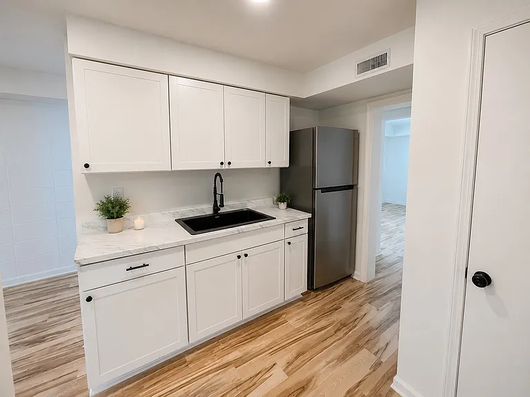 323 Forrest Glen Rd — Photo 12