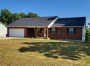 19592 Lilly Ln, Waynesville, MO 65583