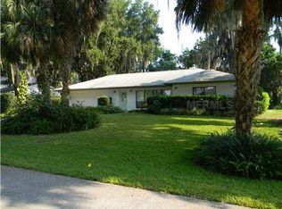 31900 Harris Rd, Tavares, FL 32778