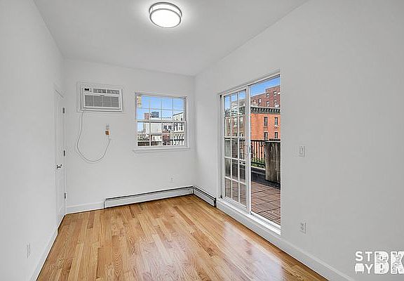 5th image of 330 Clifton Pl #2B