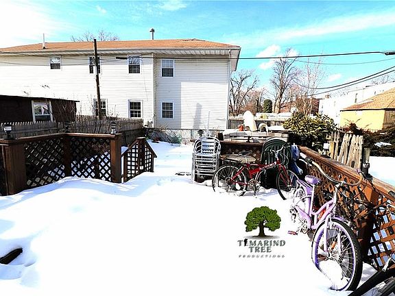 5th image of 9805 Avenue