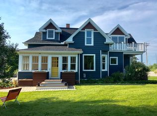 1861 Sunset Rd, Port Washington, WI 53074