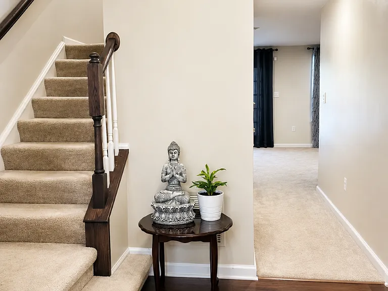 2046 Elm Tree Ct — Photo 10