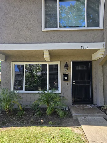 8432 El Arroyo Dr Photo 1