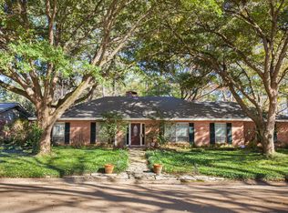 5306 Farnsworth Dr, Jackson, MS 39211