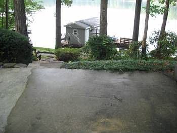 5th image of 128 Aimee Ct