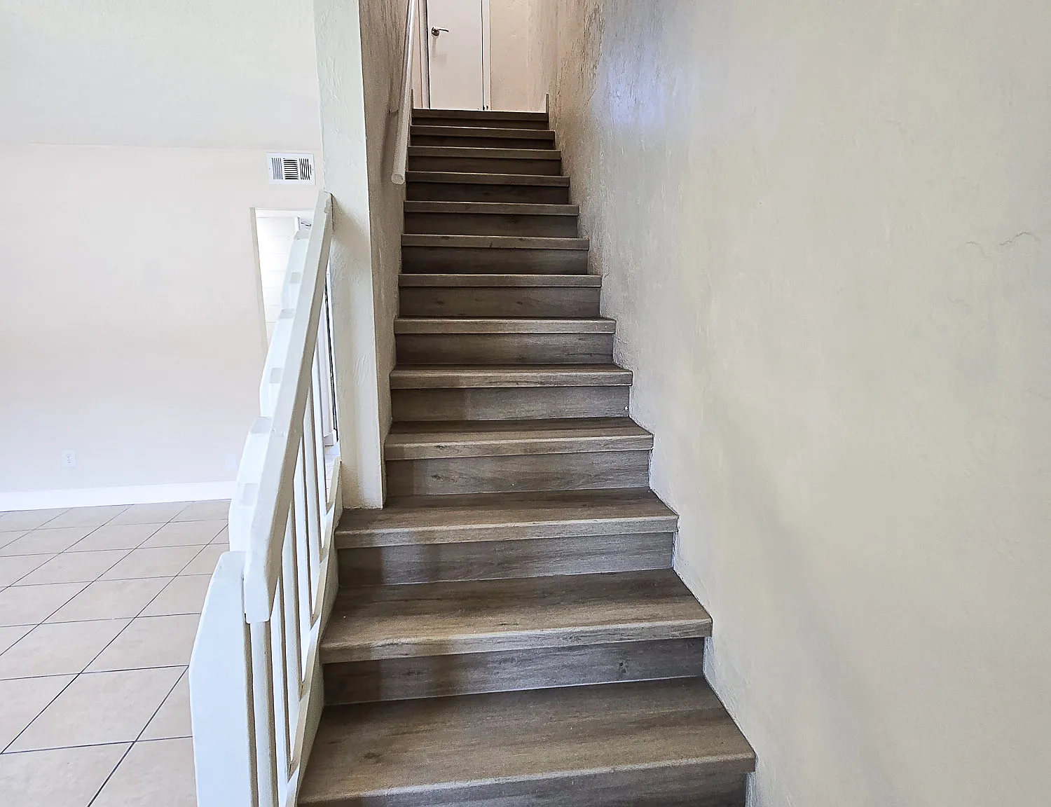 2 bed, 1.5 bath, 1070 sqft, $1,500 — Photo 4