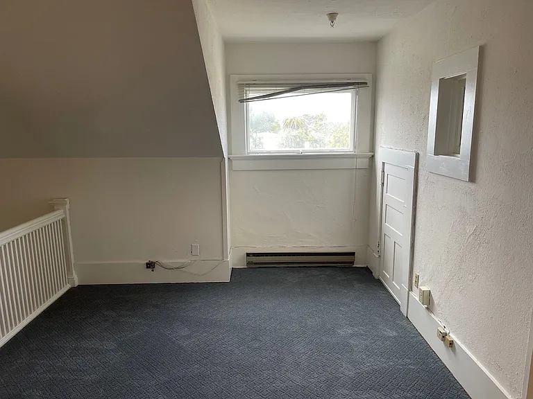 2456 Broadway #3 — Photo 17