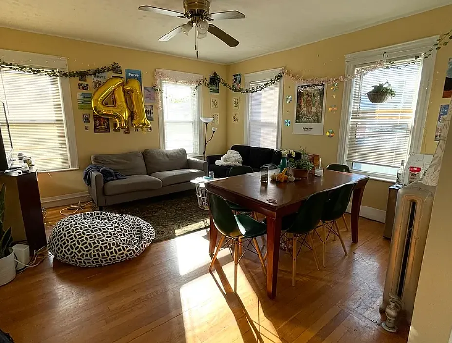 5 bed, 2.5 bath, $6,000 — Photo 4