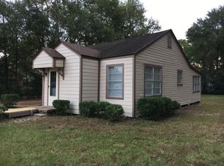 1005 W Lewis St, Conroe, TX 77301