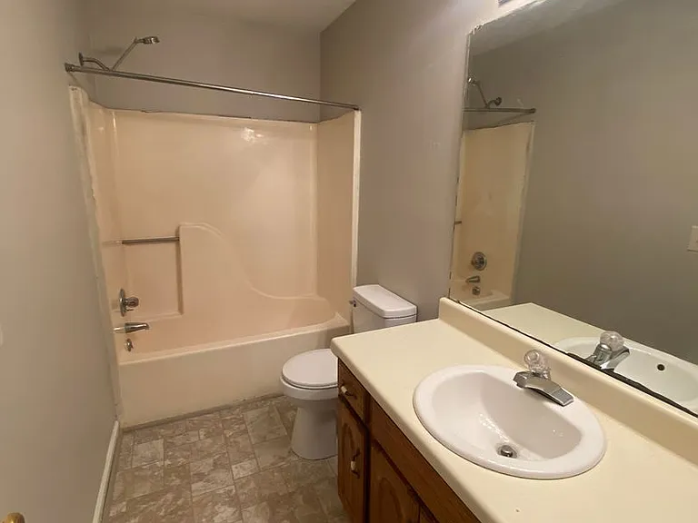 5315 Whisperwood Ct — Photo 9