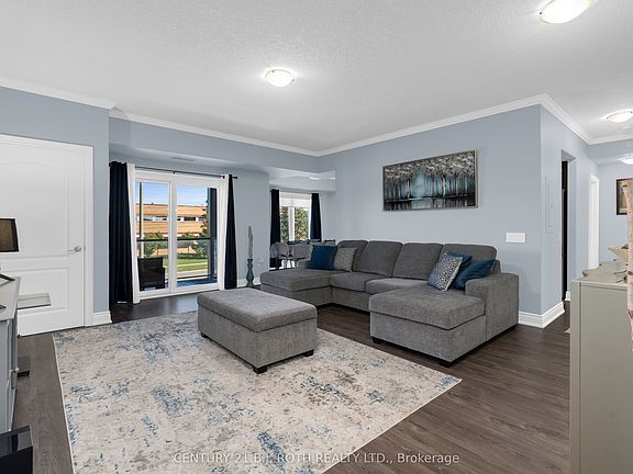 4th image of 720 Yonge St #201