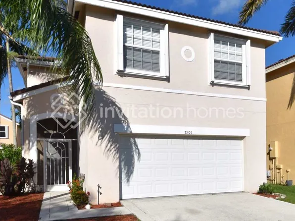 7901 Lakewood Cove Ct, Lake Worth, FL 33467