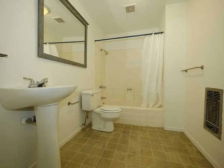 8285 Clark St — Photo 6