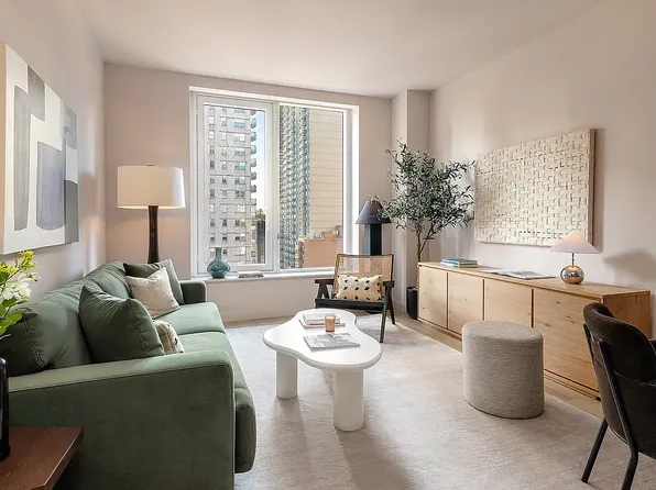255 E 39th St, New York, NY