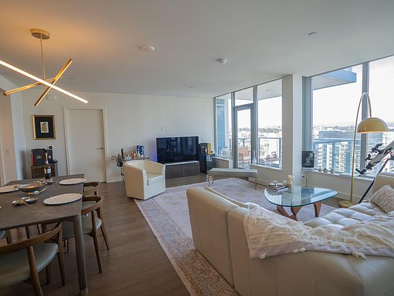 5th image of 1388 Kettner Blvd Unit 2904