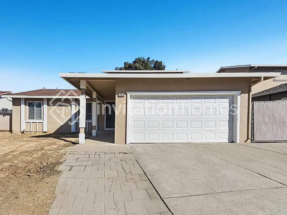 2823 Seville Cir