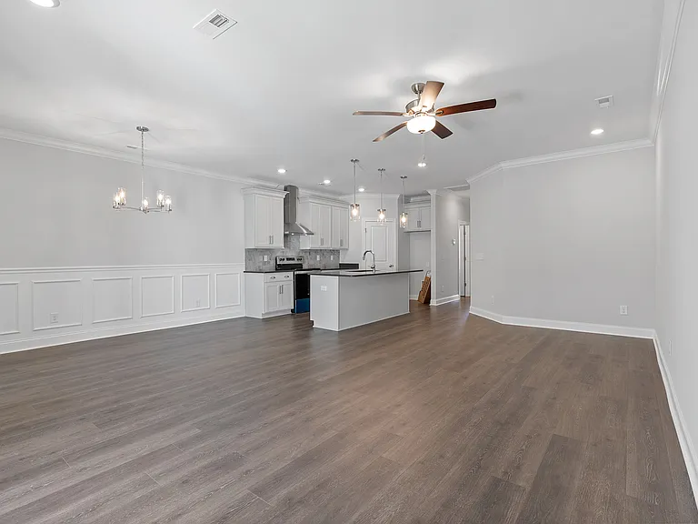 117 Iberville St — Photo 3