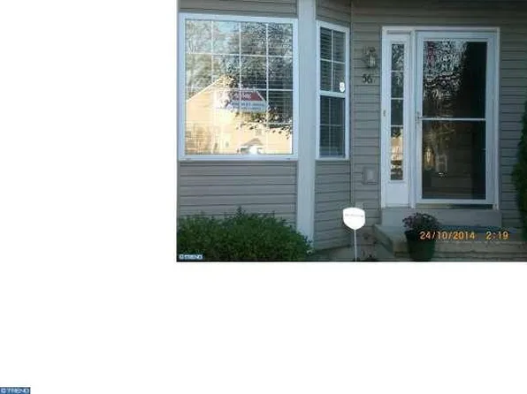 56 Horseshoe Dr, Douglassville, PA 19518