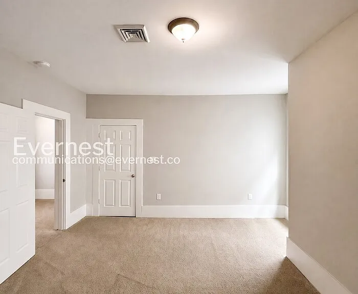 1304 Oakwood Ave — Photo 14