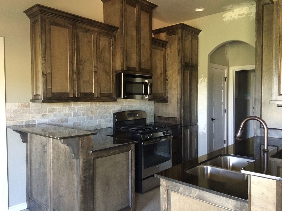 2nd image of 8813 Sw 36th