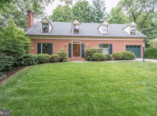 1618 Courtland Rd, Alexandria, VA 22306