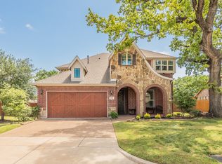 112 Ridgewood Dr, Euless, TX 76039