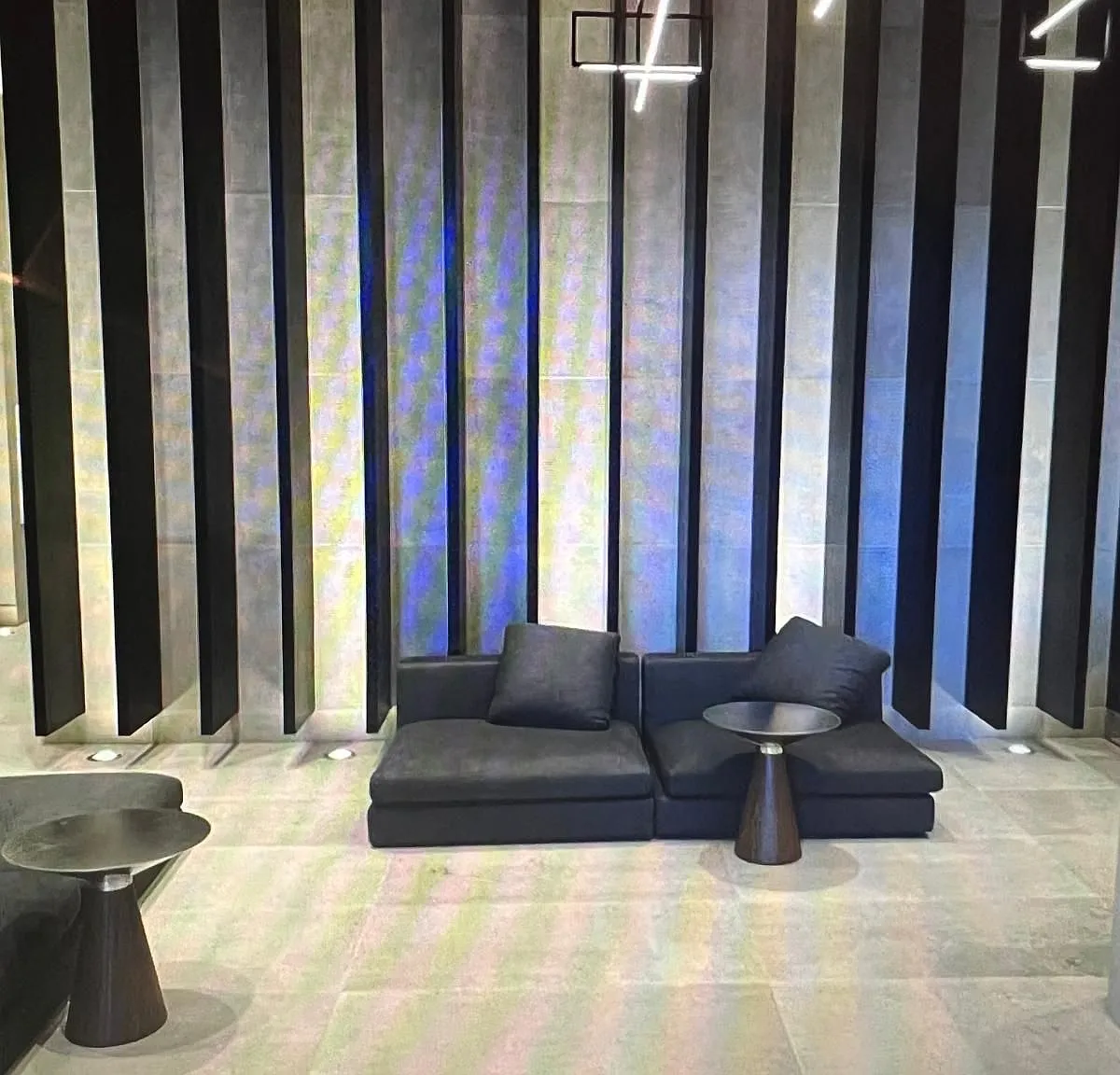 2 bed, $1,950 — Photo 1