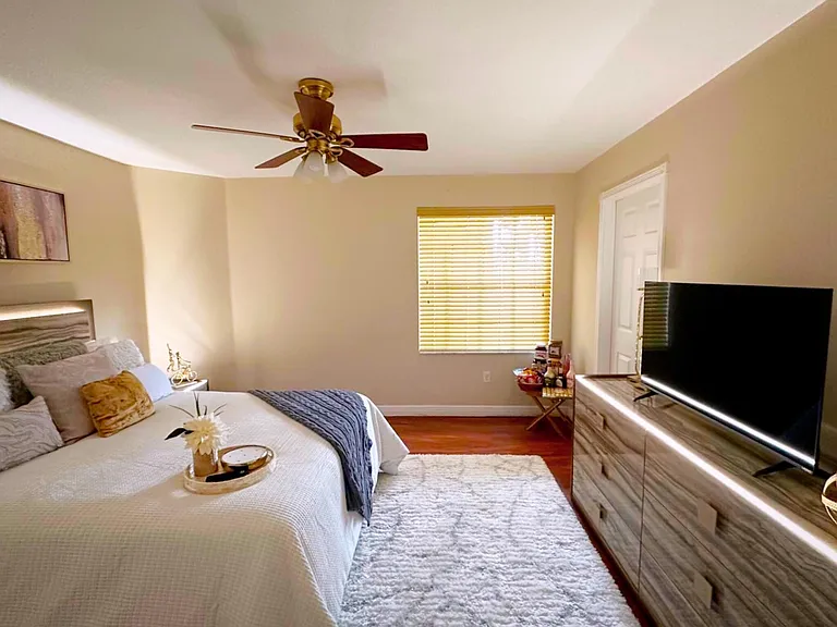 6489 Marbletree Ln — Photo 69