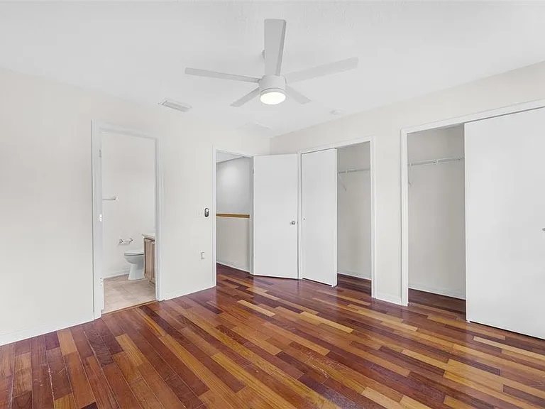 6928 Hawthorne Trace Ln — Photo 23