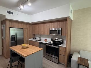 211 NE 164th St #A1, Miami, FL 33162