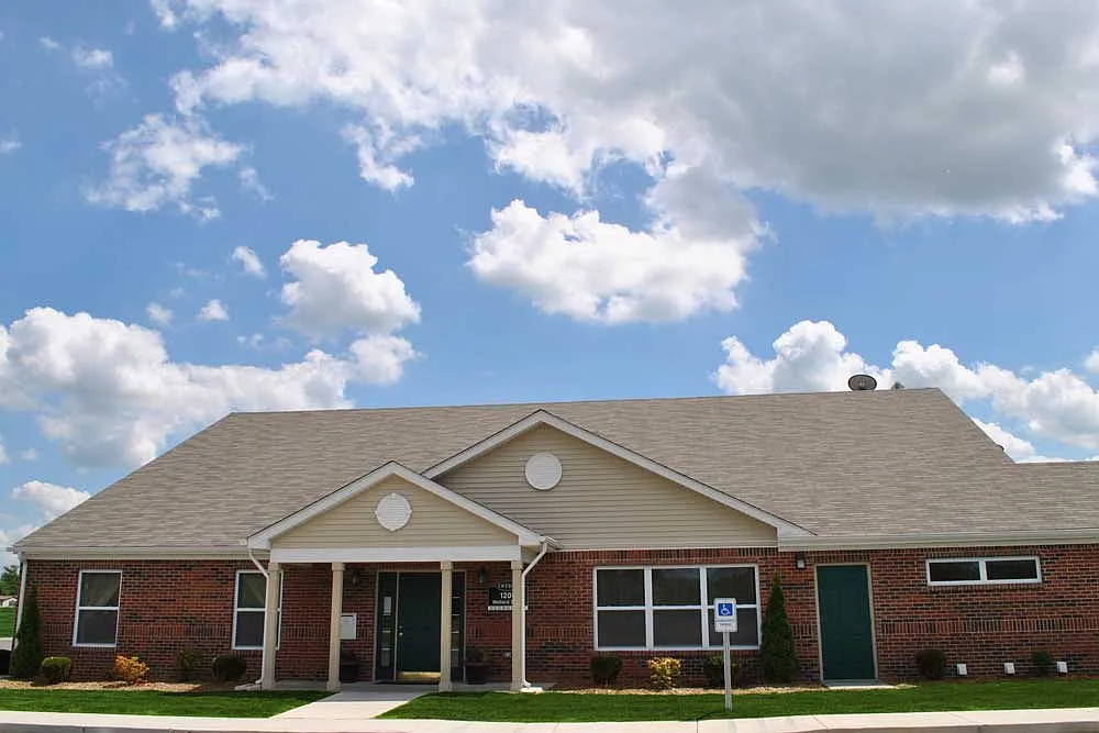 Michigan City Apartments — Photo 2