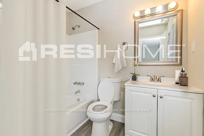 6478 Bobolink Ct — Photo 11