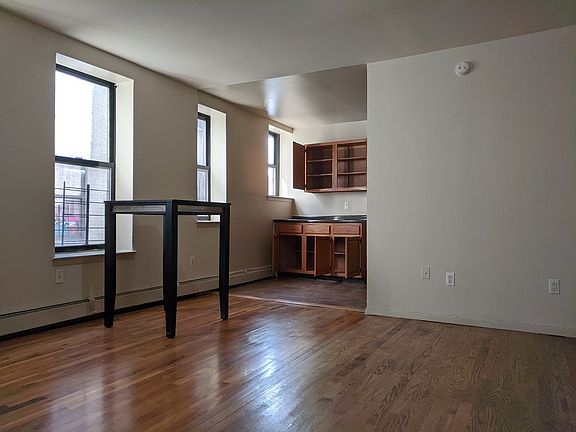 5th image of 200 Marcy Pl #5K