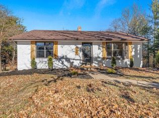 3849 Highway D, Defiance, MO 63341