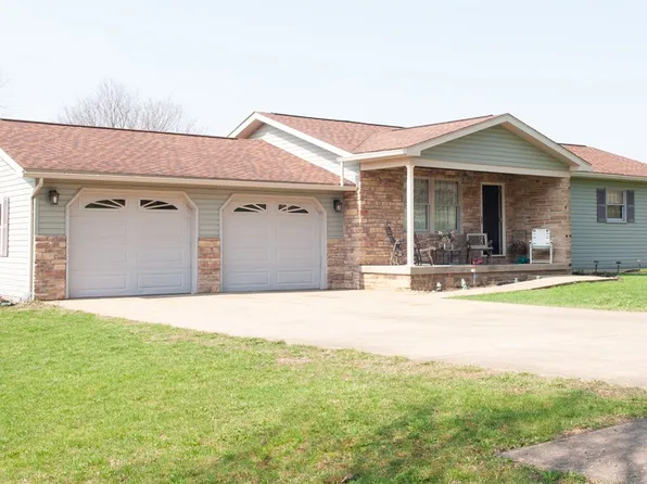 25 Nicklaus Ln, Waynesburg, PA 15370