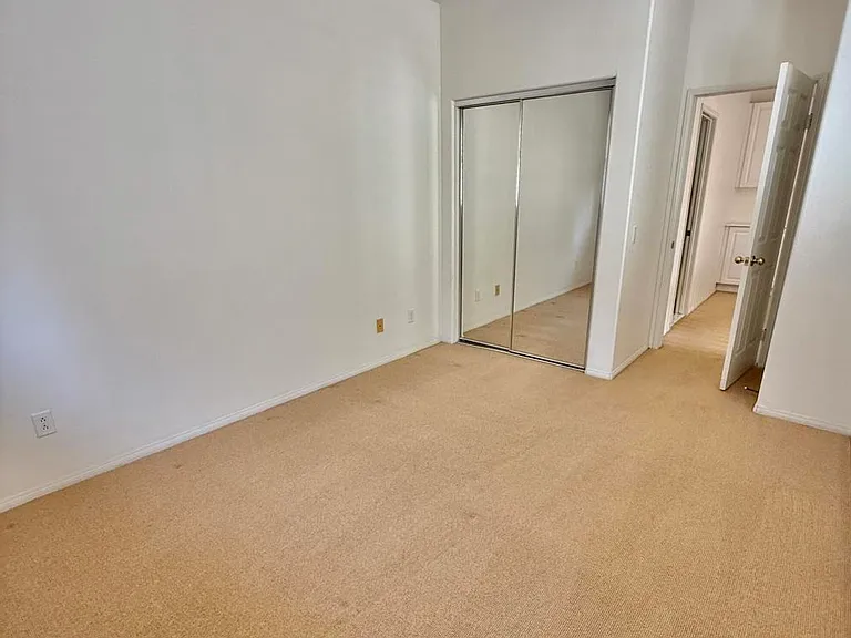4405 Calle Argolla — Photo 14