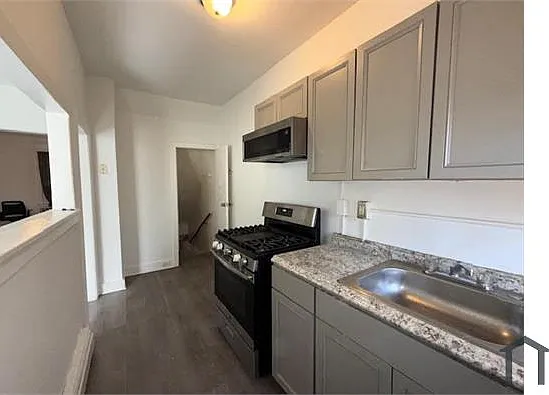 5756 Hunter St — Photo 3
