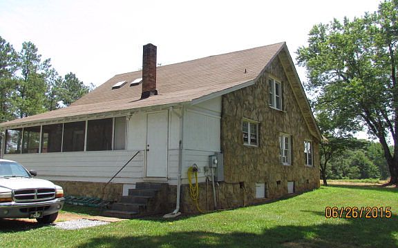 2nd image of 235 Falls St
