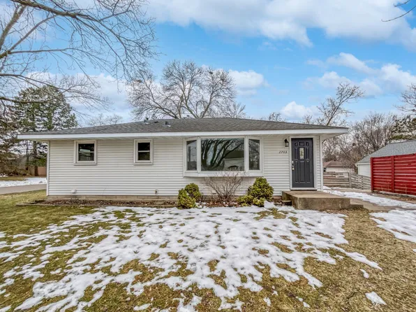2703 8th Ave, Anoka, MN 55303