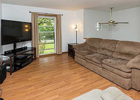4th image of 6685 NW 54th Ct
